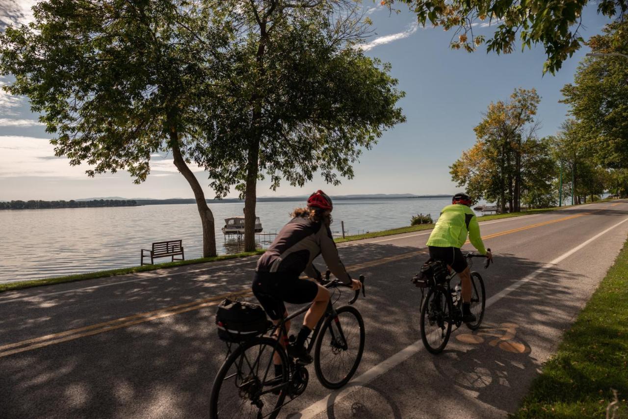 La Cache Du Lac Champlain Venise-en-Québec Dış mekan fotoğraf